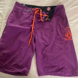 Volcom shorts